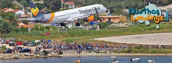 Amaretto Cafe Snack Bar